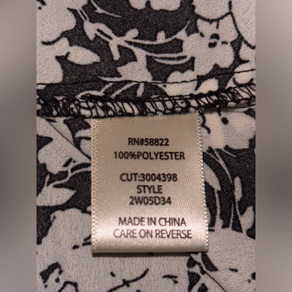 Max Studio Women 3X Chiffon Ethereal Floral Faux Wrap Blouse‎ Cottagecore - Picture 6 of 8